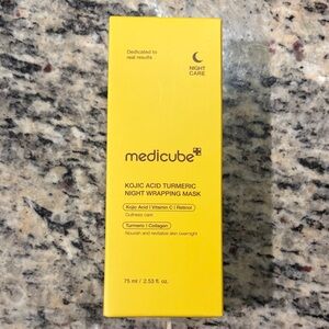 Medicube Kojic Acid Turmeric Night Wrapping Mask - Yellow